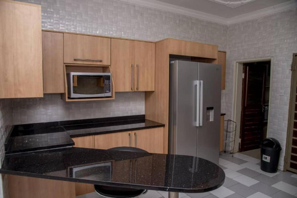 Royal Suites Apartments Lusaka Bagian luar foto